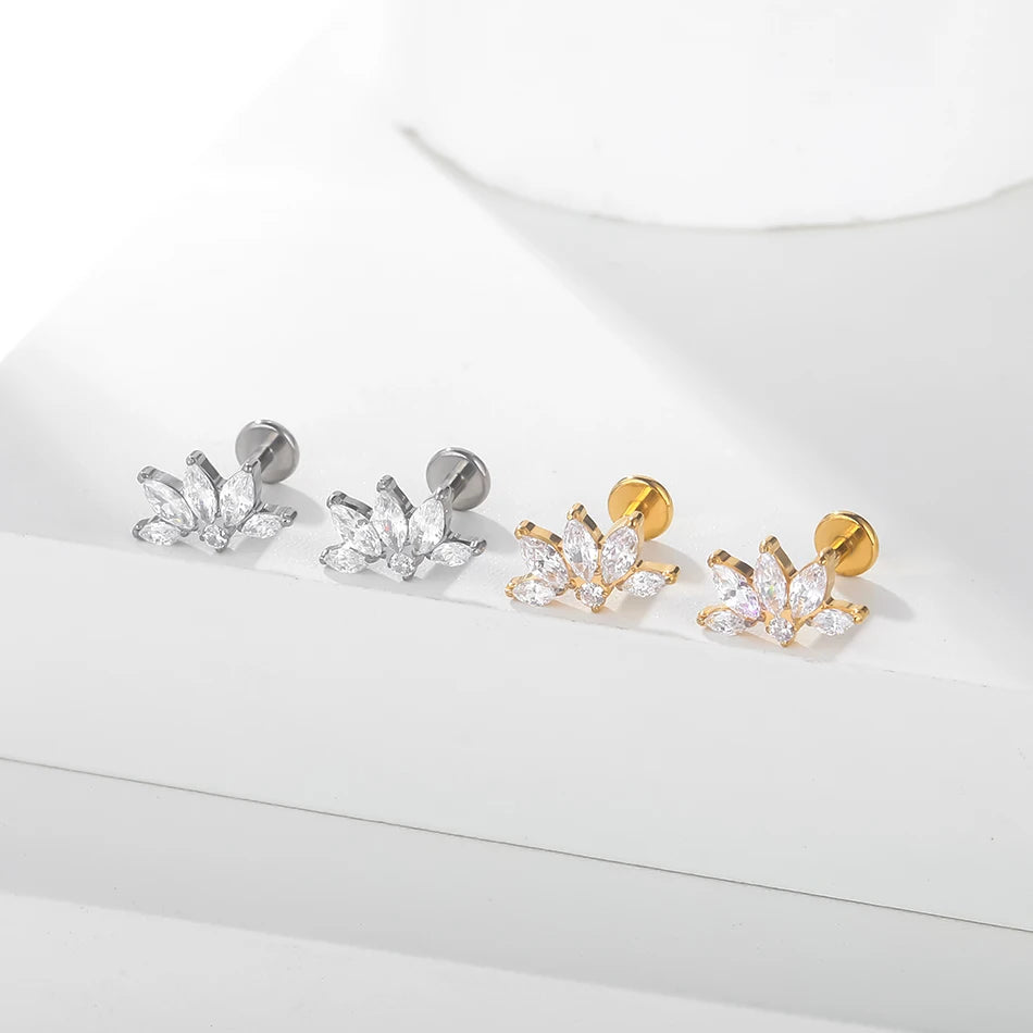 1pcs Titanium Piercing Cross Flower Stud Earring Internally Threaded Cubic Zircon Tragus Helix Piercing Body Jewelry