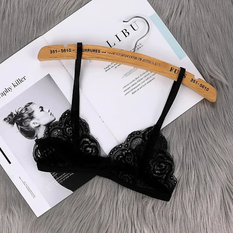 Women's Thin Bra Without Chest Pad