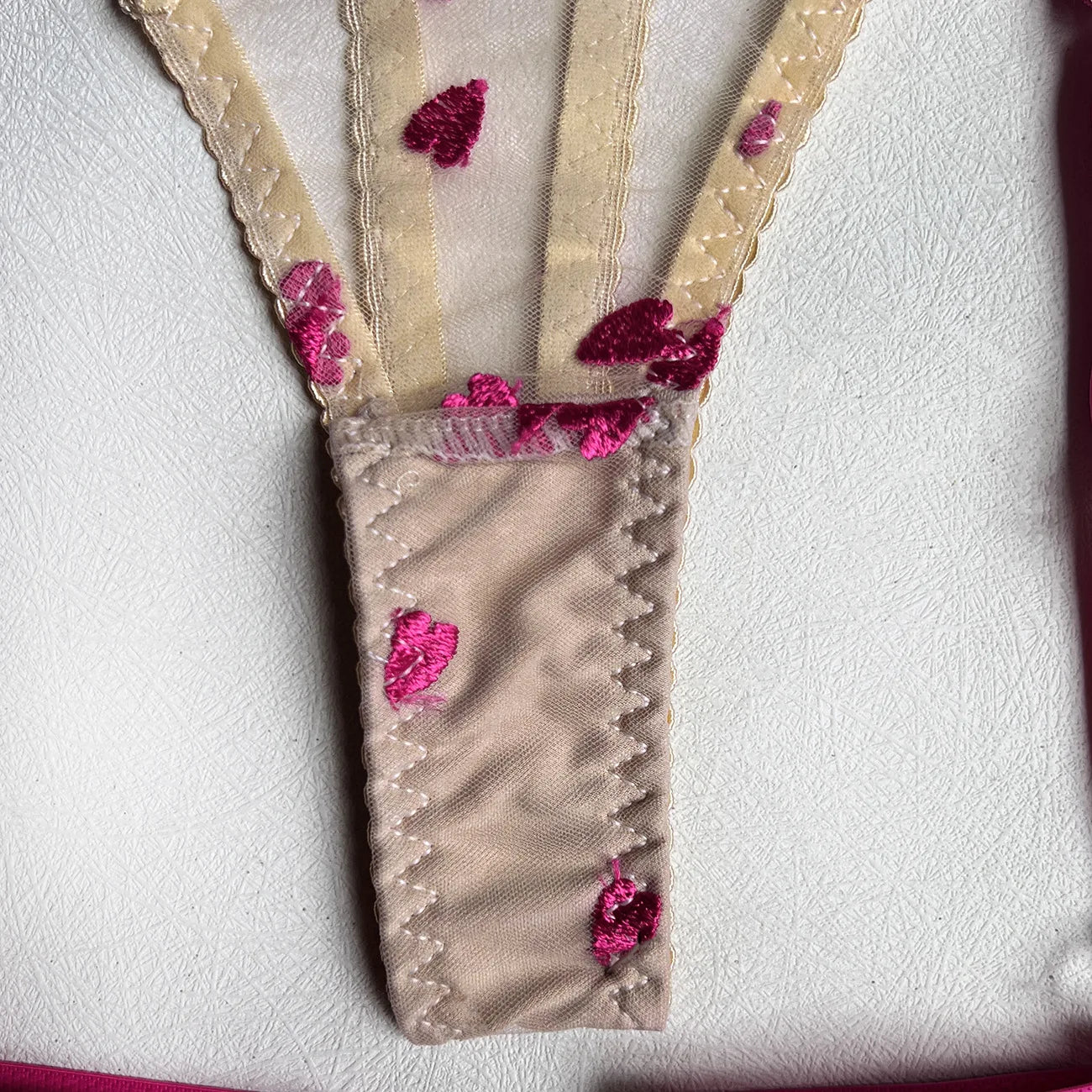 Ellolace Sensual Lingerie Open Bra Kit Push Up Uncensored Fancy Exotic Sets Heart-Shaped Embroidery Fairy Beautiful Underwear
