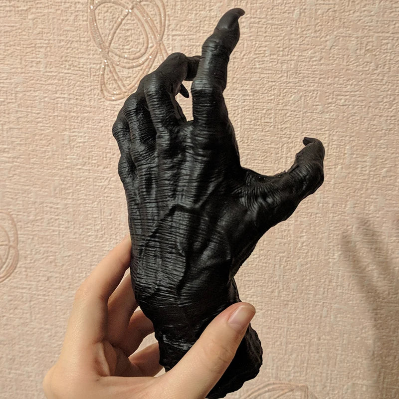 Gothic Witch's Hand Statues Creative Resin Ornament Aesthetic Wall Keys Hanging Rack Bag Hangers Wall Art Sculptures Home Decor