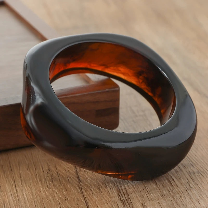 KMVEXO Vintage Punk Brown Coffee Thick Resin Acrylic Smudging Bangles Geometric Irregular Bangle Bracelets For Women Men Jewelry