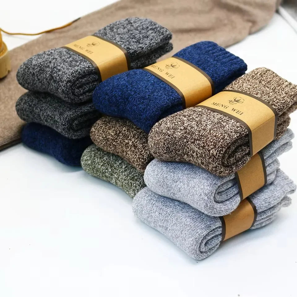 3/5 Pairs Men Solid Color Socks Are Fashionable Simple Versatile Winter Socks Are Soft Comfortable Lightweight Casual In Length