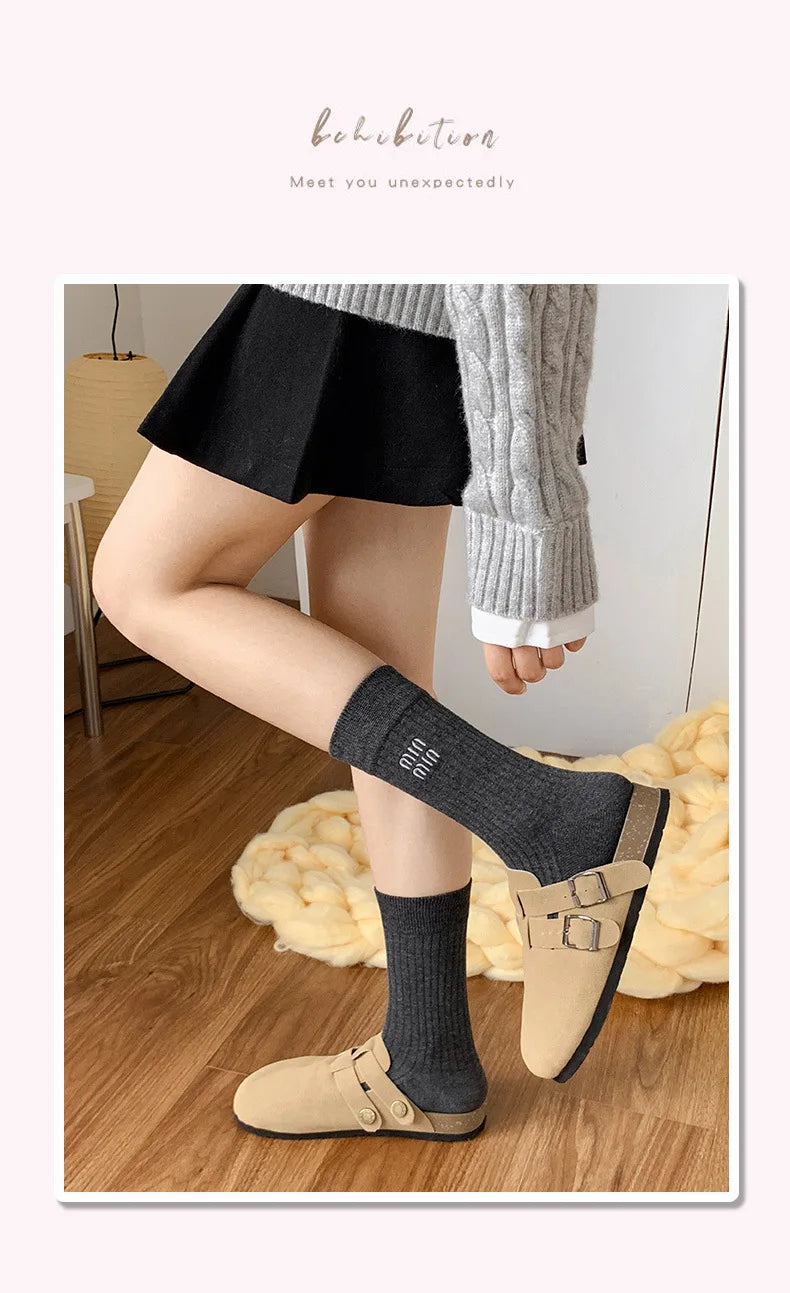5 Pairs Socks Letter Designer Women Socks Luxury Brands Embroidered Striped Double-needle Mid-Tube Fashion Solid Cotton Socks