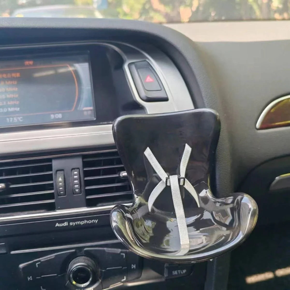 15-17cm Car Doll Seat Labubu Doll Safety Seat Cute Doll Air Outlet Aromatherapy Decoration Car Interior Decoration