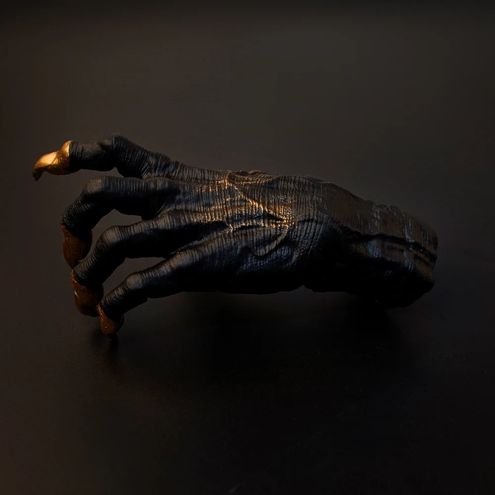 Gothic Witch's Hand Statues Creative Resin Ornament Aesthetic Wall Keys Hanging Rack Bag Hangers Wall Art Sculptures Home Decor