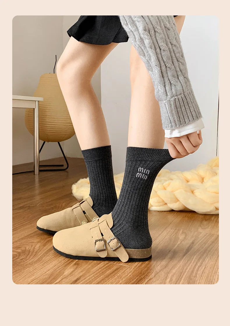 5 Pairs Socks Letter Designer Women Socks Luxury Brands Embroidered Striped Double-needle Mid-Tube Fashion Solid Cotton Socks