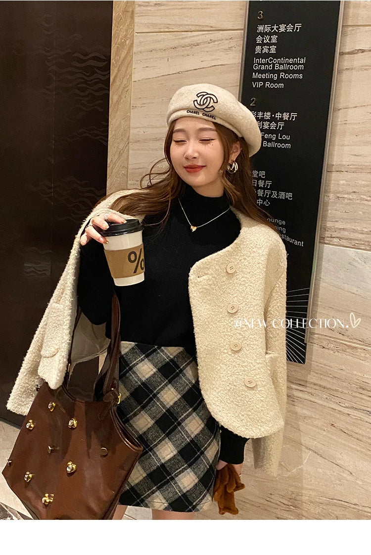 Women's Turtleneck Sweater Winter 2025 Retro Red with Velvet Lining Thickened Inner Wear Thermal Knitting Bottoming Shirt