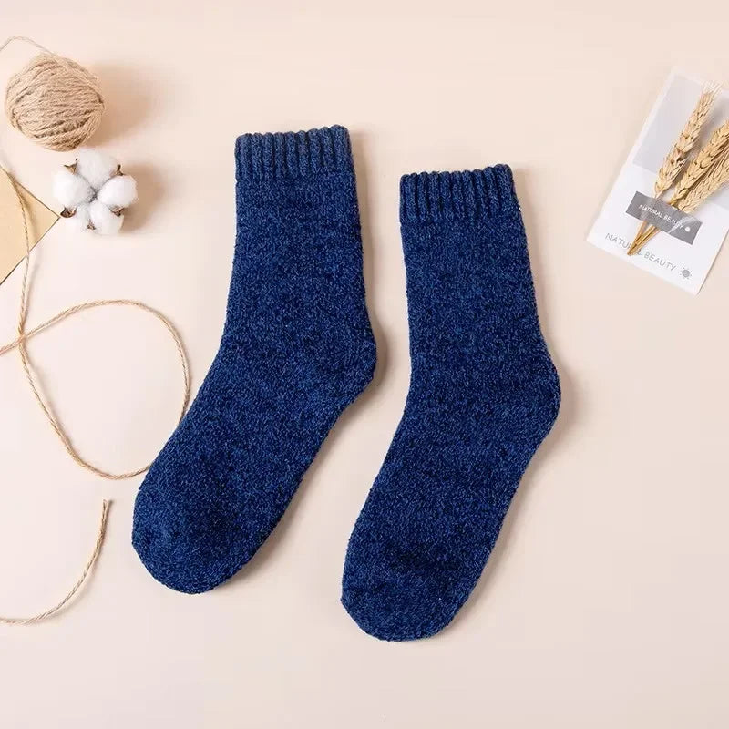3/5 Pairs Men Solid Color Socks Are Fashionable Simple Versatile Winter Socks Are Soft Comfortable Lightweight Casual In Length
