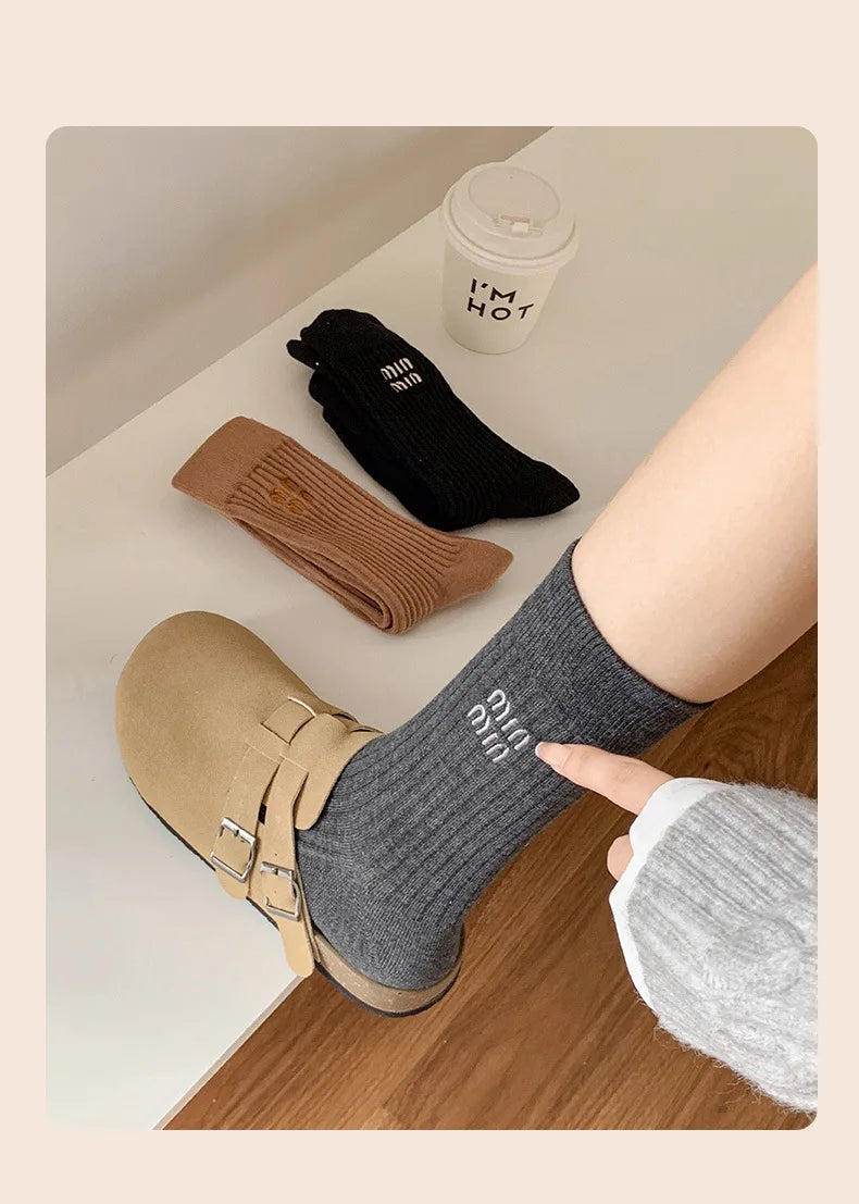 5 Pairs Socks Letter Designer Women Socks Luxury Brands Embroidered Striped Double-needle Mid-Tube Fashion Solid Cotton Socks