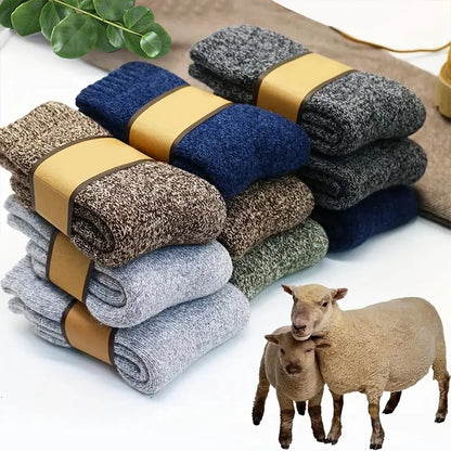 3/5 Pairs Men Solid Color Socks Are Fashionable Simple Versatile Winter Socks Are Soft Comfortable Lightweight Casual In Length