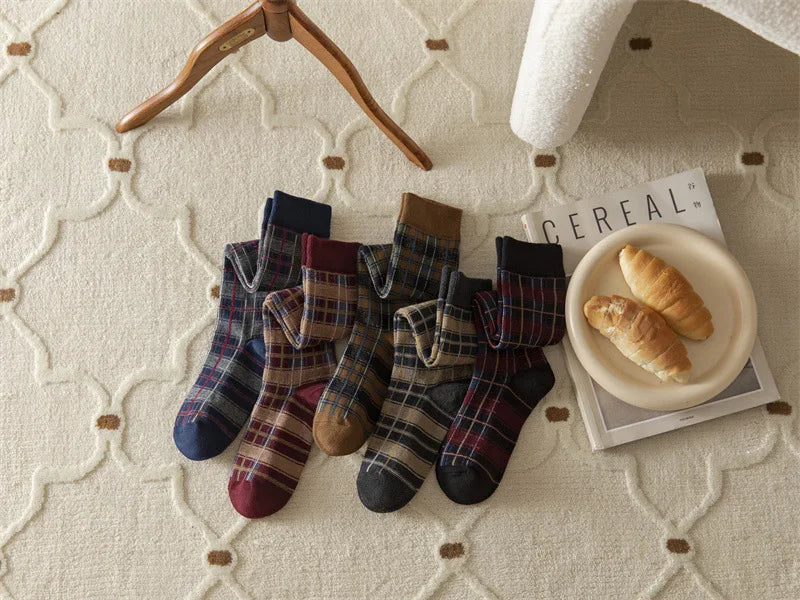 Stockings Women Harajuku Retro Vintage Plaid Long Socks Stocking JK College Style School Girls Cotton Knee Socks Women Stockings