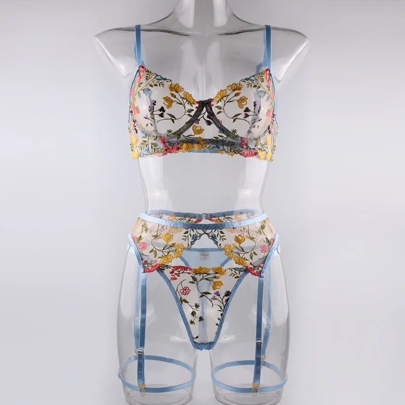 Ellolace Lingerie Sensual Lace Underwear Transparent Embroidery 3-Piece Garters Fancy Beautiful Short Skin Care Kits Intimate