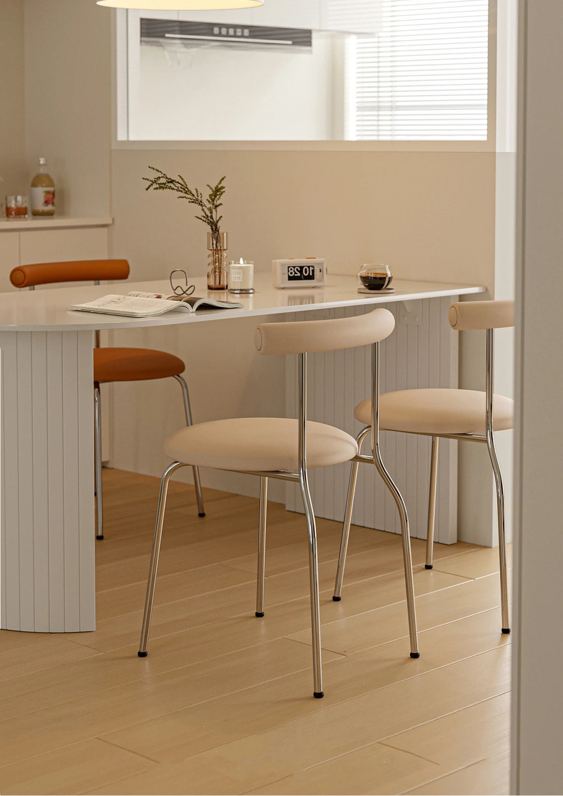 Cream Style Light Luxury Dining Chair Ins Medieval Home Modern Cafe Chair Vintage Nordic Backrest Chair Bedroom Makeup Chair