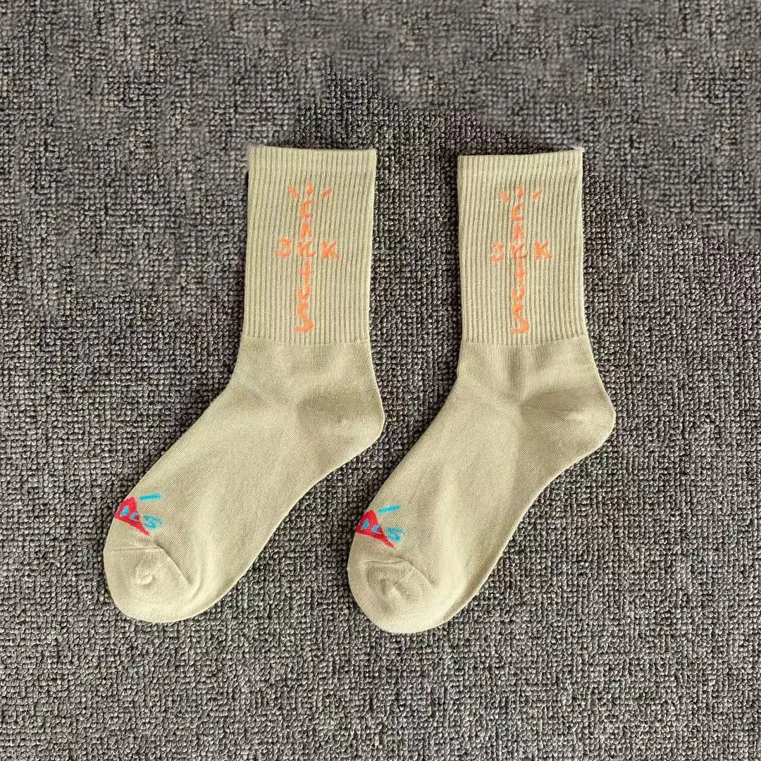 Mid Tube Cotton Socks for Sports Skateboarding with Unique Ghost Face Role-playing Design colour socks