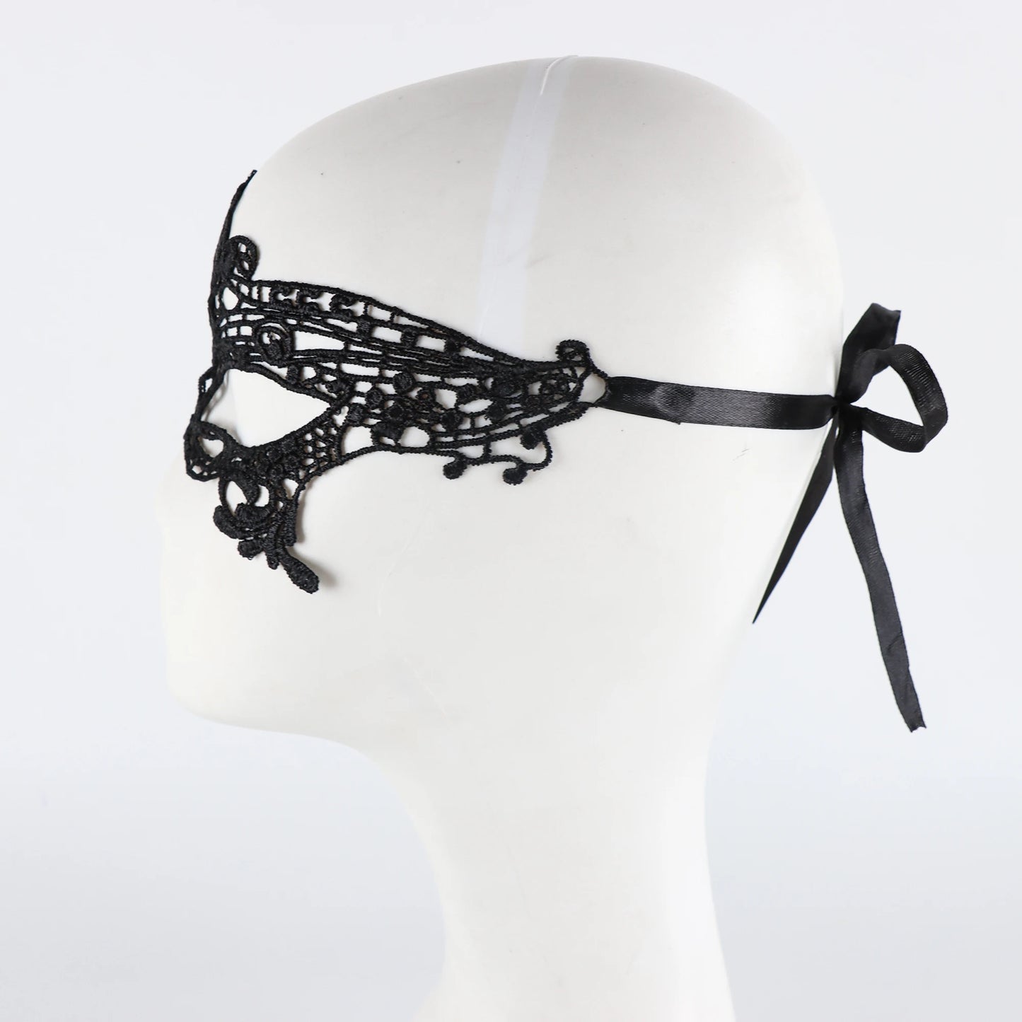 Black Queen Lace Mask Embroidery Appliques Party Costume Carnival Mask Woman Accessories Wedding Mask Halloween Masquerade Mask
