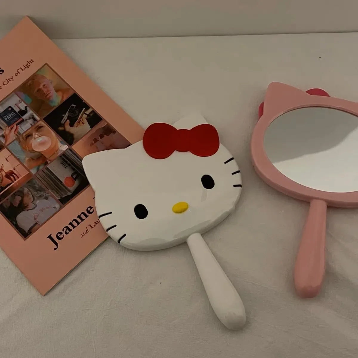 Cartoon Sanrio Hello Kitty Handheld Makeup Mirror Kawaii Kt Cat Handle Make Up Mirrors Girl Birthday Gift