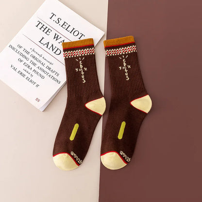 Mid Tube Cotton Socks for Sports Skateboarding with Unique Ghost Face Role-playing Design colour socks