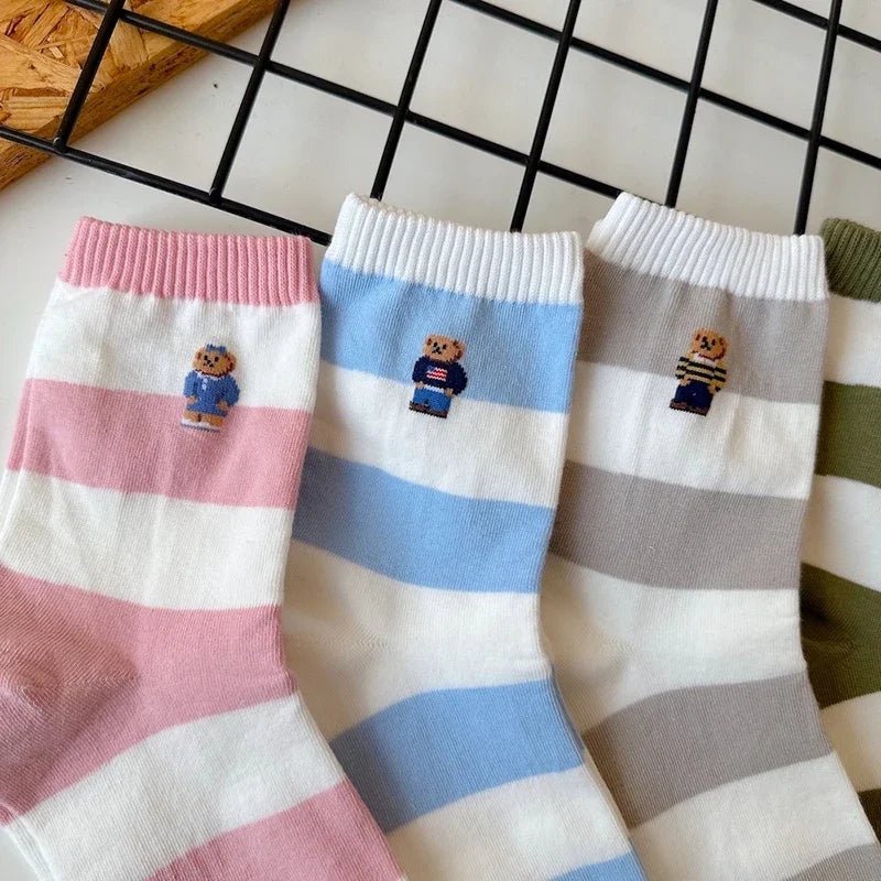 Good Quality Cartoon Elegant Lady Bear Women's  Cute Socks Cotton Harajuku Style Woman Novelty Breathable Sox Christmas Gifts