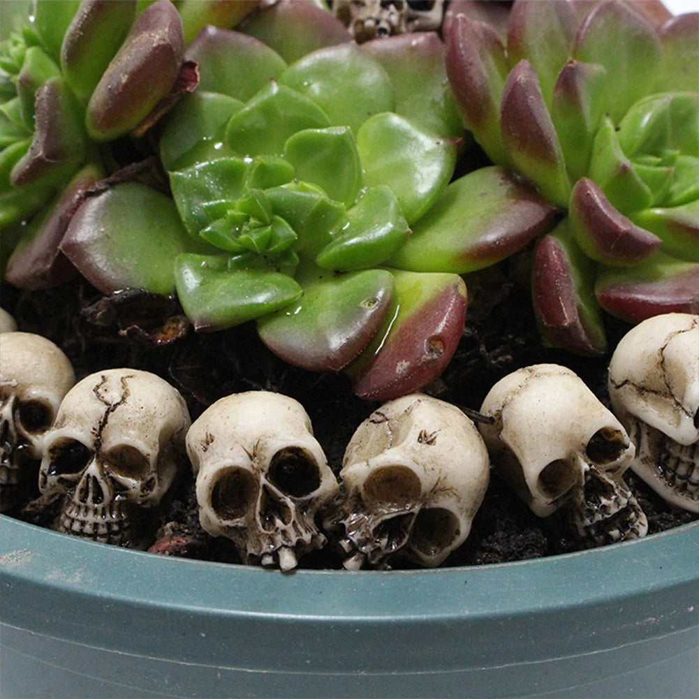 20Pcs Gothic Skull Sculptures Collectable Halloween Decoration Skeleton Statues Ornament Landscape Garden Potted Plant Decor