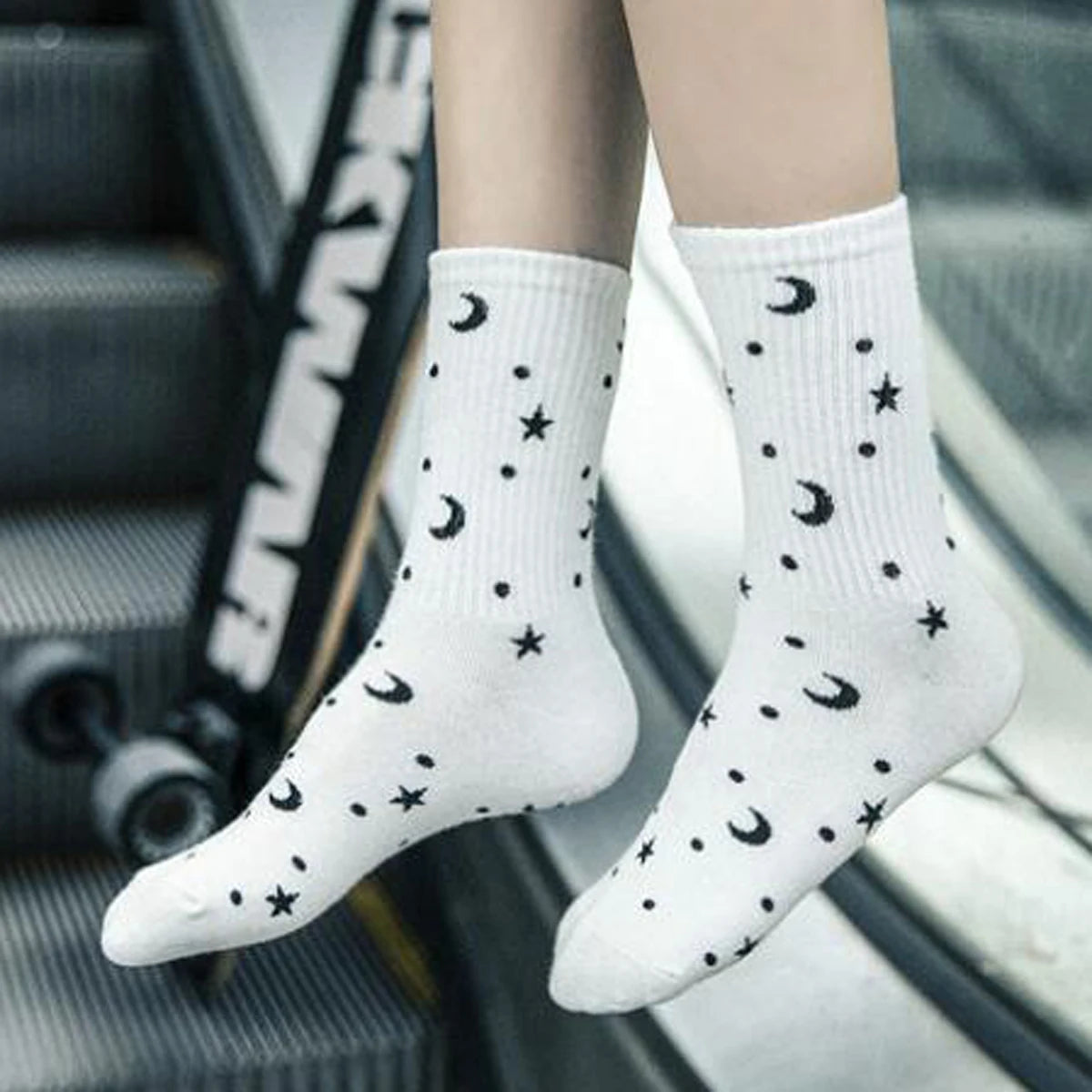 1 Pair Women's Cartoon Casual Cotton Harajuku  Skateboard Socks