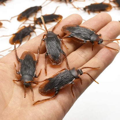 50/10/5PCS Fake Cockroach Centipede Scorpion Kids Trick Props Fake Roaches Plastic Bugs Toy Party Supplies Halloween Decoration