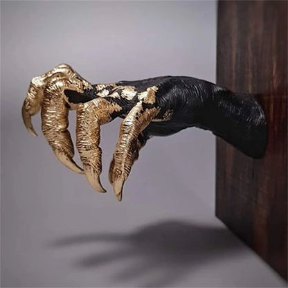 Gothic Witch's Hand Statues Creative Resin Ornament Aesthetic Wall Keys Hanging Rack Bag Hangers Wall Art Sculptures Home Decor