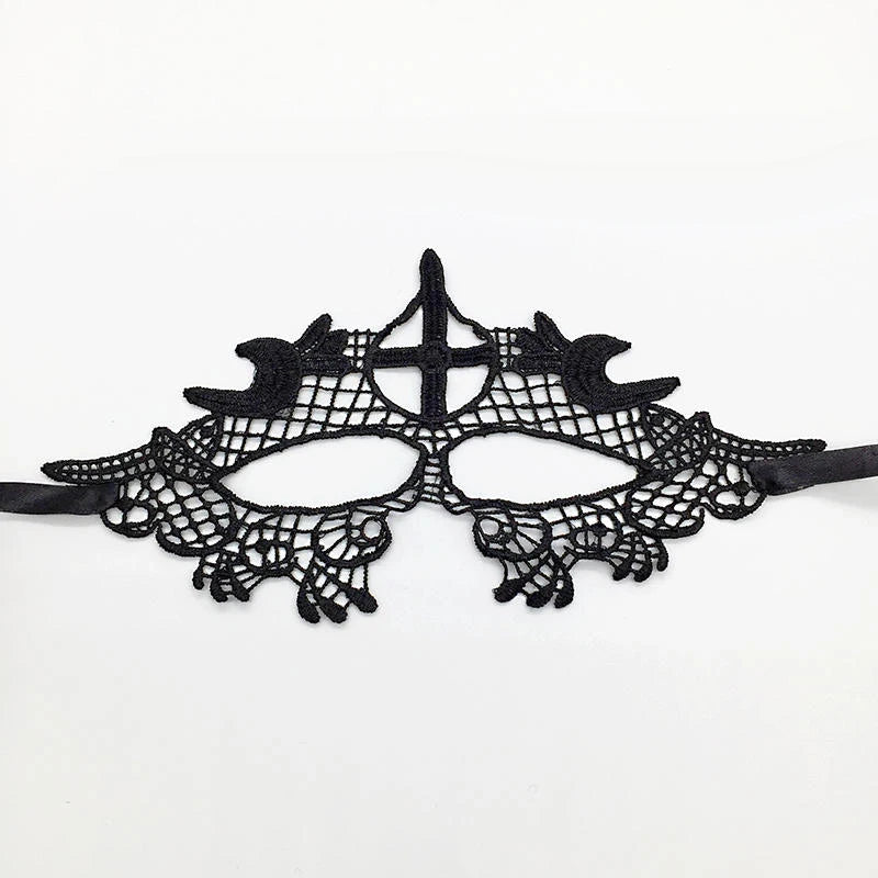 Black Color Sexy Women Lace Masquerade Mask for Carnival Halloween Half Face Cosplay Masks Festive Animal Party Supplies