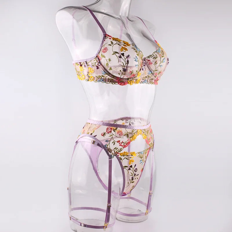 Ellolace Lingerie Sensual Lace Underwear Transparent Embroidery 3-Piece Garters Fancy Beautiful Short Skin Care Kits Intimate