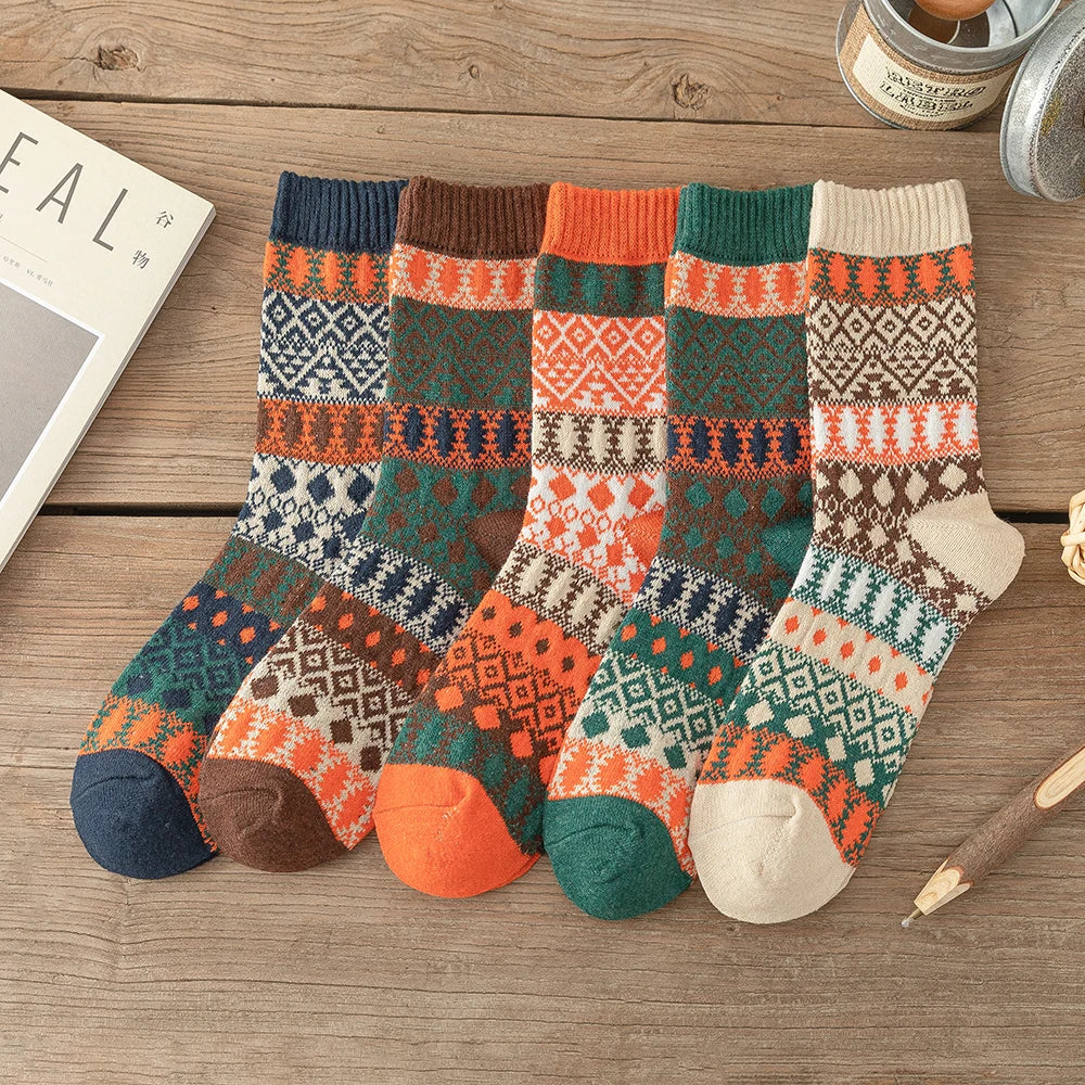 5Pairs New Design Witner Socks Thick Warm Christmas Socks Man Women Couple Socks Free Size 9022