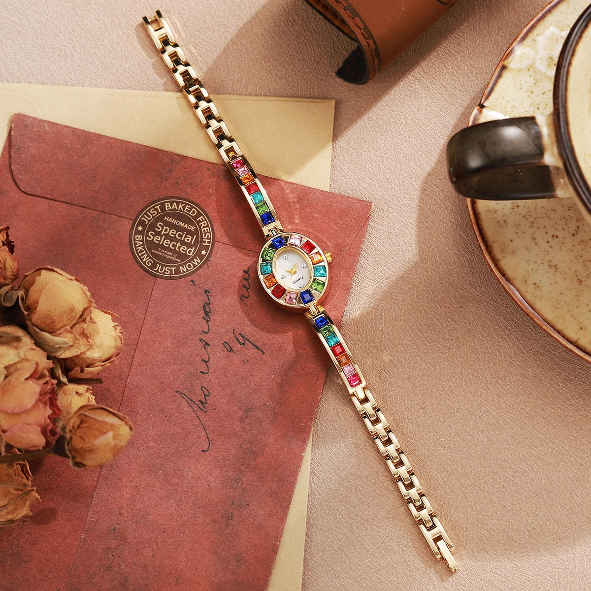 1PC Women's Retro Style Quartz Watch Elegant Ladies' Style Colorful Diamond Set Dial Compact Watch Women's Watch Holiday Gift
