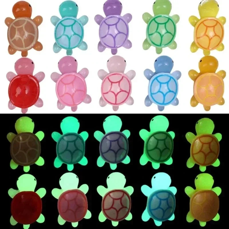 50 Pcs Cute Mini Luminous Turtle Ornaments Glowing in The Dark Miniatures Turtle Micro Landscape Kids Toys Home Decor Gift