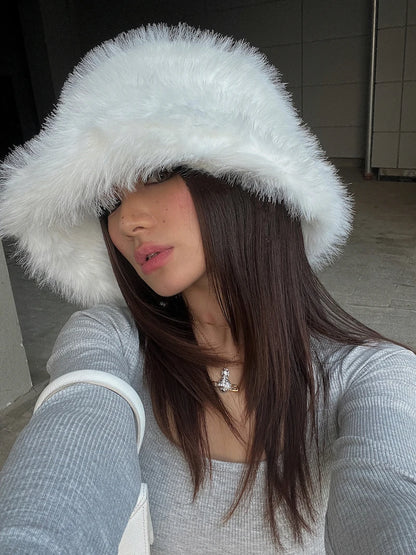 2024 Fluffy Faux Fur Bucket Hats Women Rabbit Fur Warm Thick Plush Winter Hat Lady Fashion Luxury Panama Furry Fisherman Cap Y2k