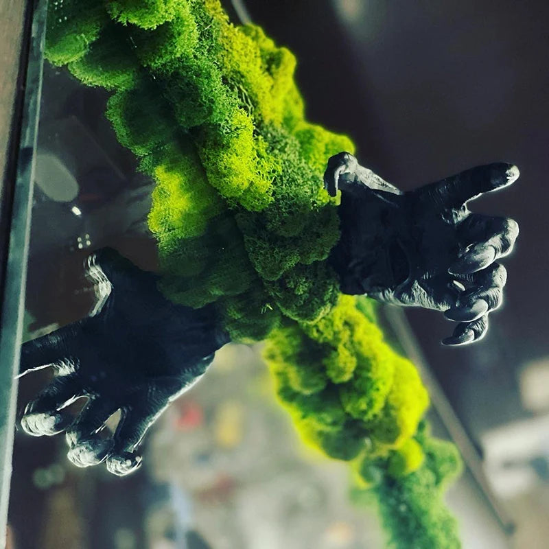 Gothic Witch's Hand Statues Creative Resin Ornament Aesthetic Wall Keys Hanging Rack Bag Hangers Wall Art Sculptures Home Decor