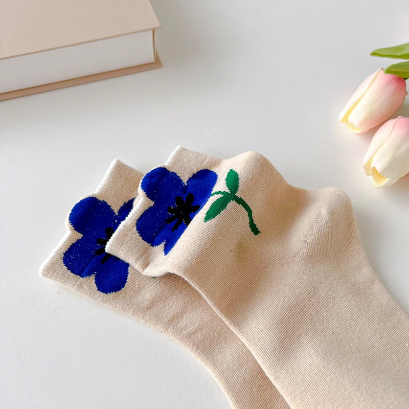 Women Socks Flower Rabbit Pattern Cute Kawaii Japanese Korean Style Cotton Harajuku Funny Breathable Casual Spring Floral Socks