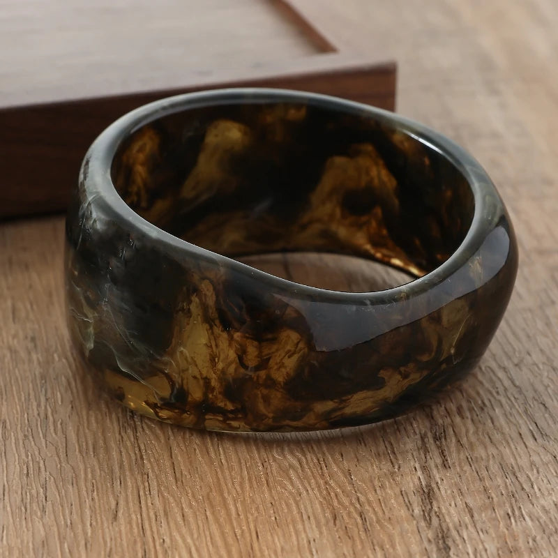 KMVEXO Vintage Punk Brown Coffee Thick Resin Acrylic Smudging Bangles Geometric Irregular Bangle Bracelets For Women Men Jewelry
