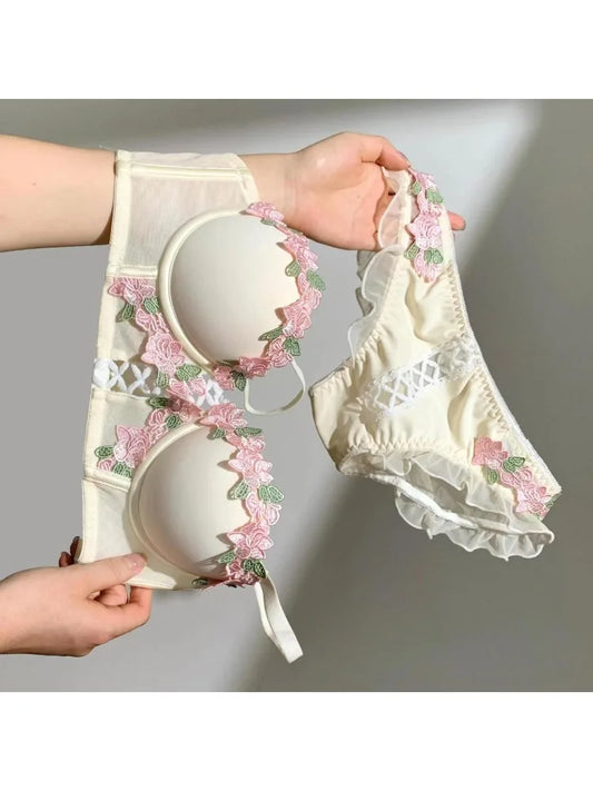 MOYISU New Vintage Embroidery Cream Sweet Flowers Pastoral Field Sexy Underwear for Women Small Breasts Pure Desire Gathered Up