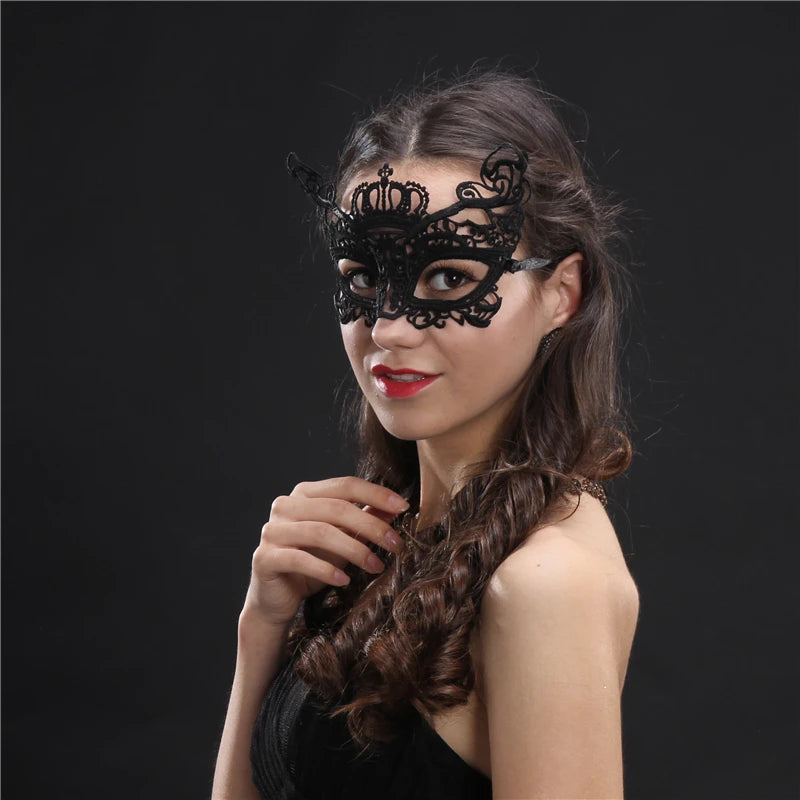 Black Color Sexy Women Lace Masquerade Mask for Carnival Halloween Half Face Cosplay Masks Festive Animal Party Supplies