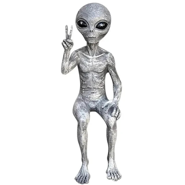 New Outer Space Alien Statue Martians Garden Figurine Set  Yard & Garden Decors Outdoor Courtyard Ornaments