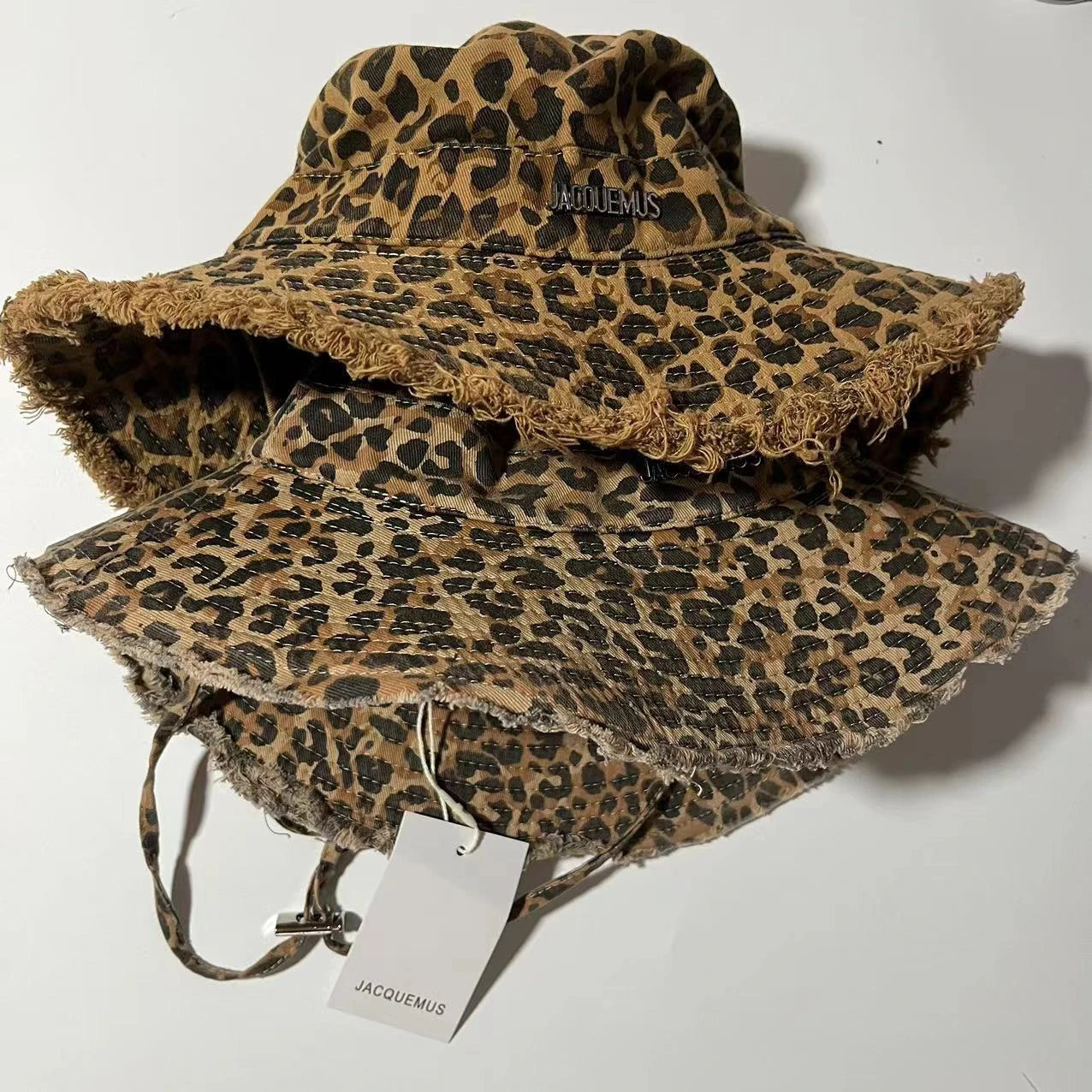Retro Leopard Print Washed Fringed Fisherman Hat for Men and Women Seasonal Hanging Rope Outdoor Travel Basin Hat Sun Hat