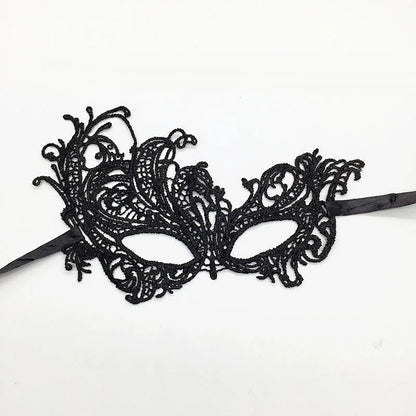 Black Color Sexy Women Lace Masquerade Mask for Carnival Halloween Half Face Cosplay Masks Festive Animal Party Supplies
