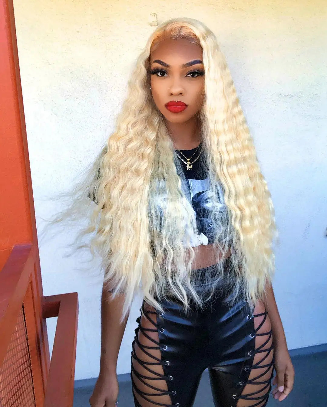 613 Curly Honey Blonde Lace Front Human Hair Wigs Loose Deep Wave 13x6 13×4 HD Water Wave Color Transparent Lace Frontal Wigs