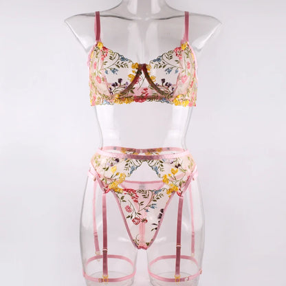 Ellolace Lingerie Sensual Lace Underwear Transparent Embroidery 3-Piece Garters Fancy Beautiful Short Skin Care Kits Intimate