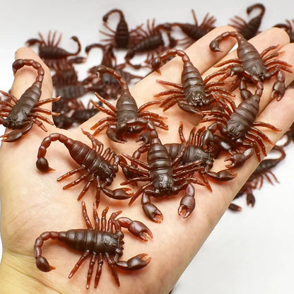 50/10/5PCS Fake Cockroach Centipede Scorpion Kids Trick Props Fake Roaches Plastic Bugs Toy Party Supplies Halloween Decoration